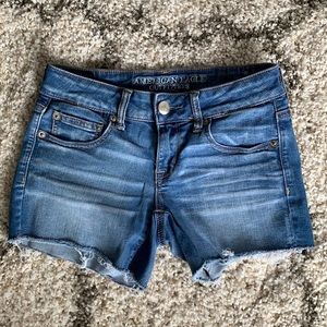 American Eagle Jean Shorts Size 4